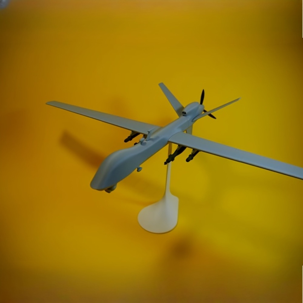 طقم نموذج تجميع طائرة بدون طيا - مراجعة Drone 3D Modeling وسعره